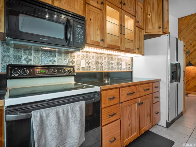 $415,000 | 723 Gary Lane, Unit A, Stateline, NV 89449