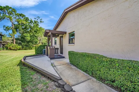 $219,000 | 1400 Tarpon Woods Boulevard, Unit A4, Palm Harbor, FL 34685