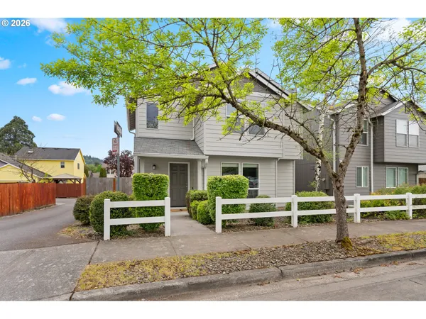 $359,000 | 647 Southeast Hogan Road, Gresham, OR 97080