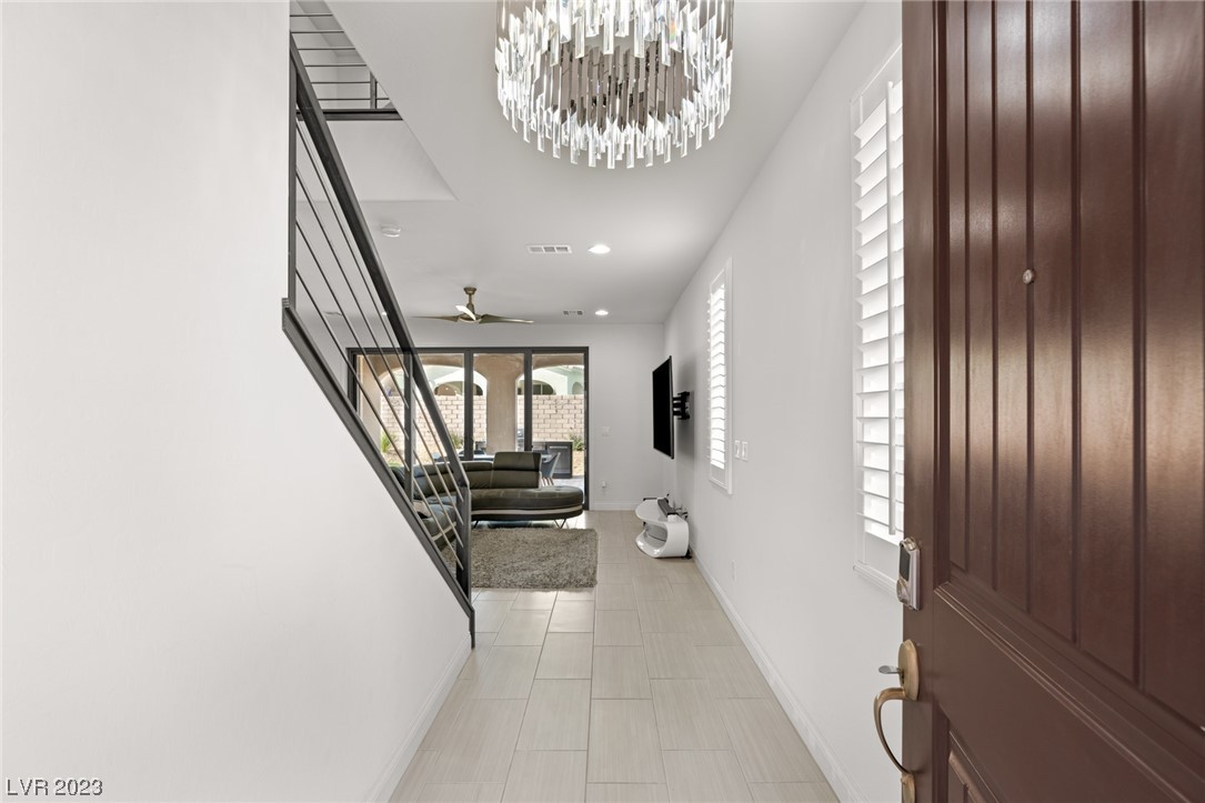 11824 Mino Rio Avenue Las Vegas, NV 89138 - Photo 4 of 53