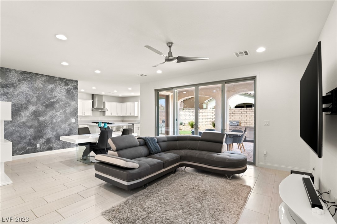 11824 Mino Rio Avenue Las Vegas, NV 89138 - Photo 5 of 53