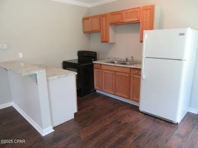 $199,999 | 803 East 10th Court, Unit A & B, Panama City, FL 32401