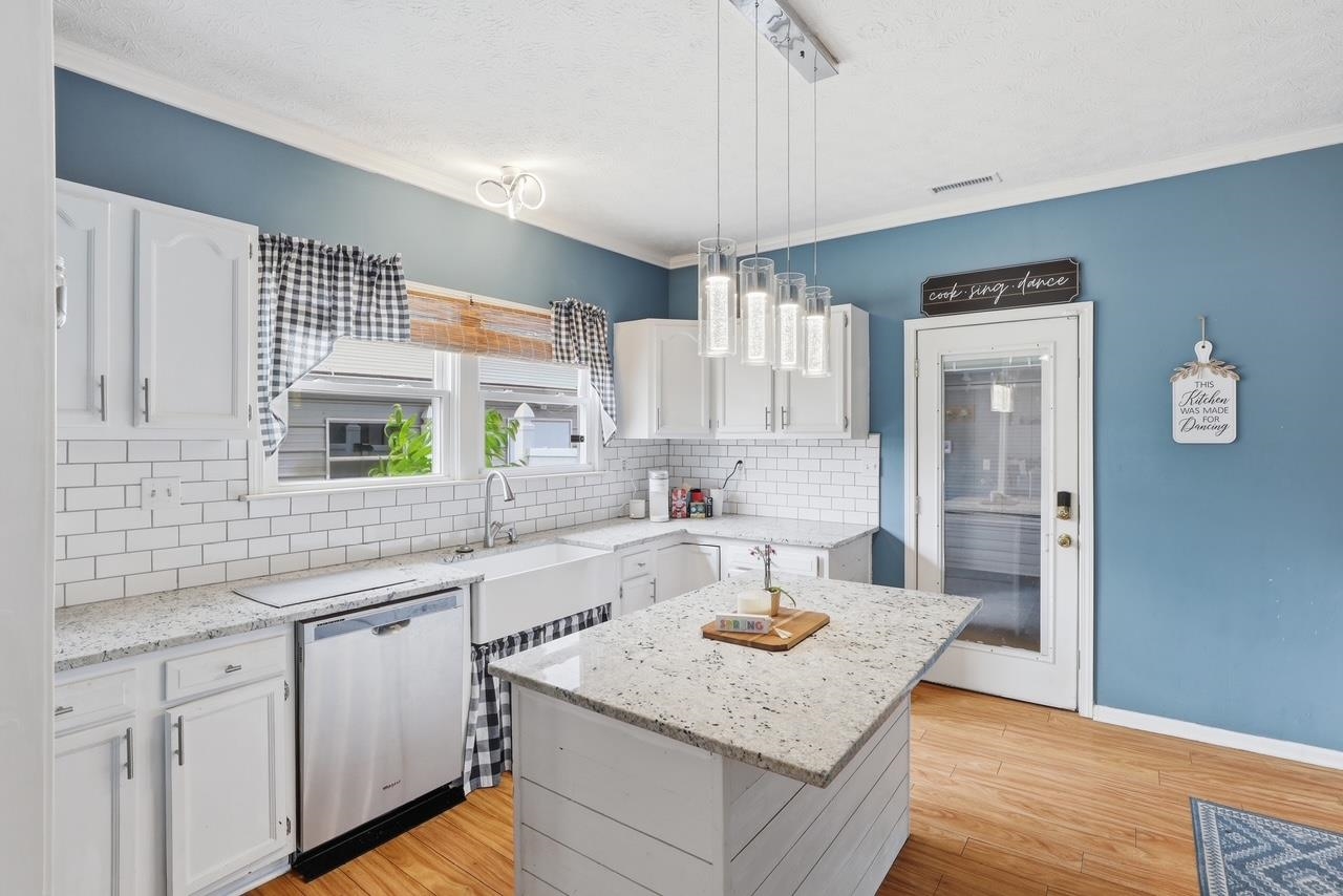 4 Front Street Spartanburg, SC 29301 - Photo 2 of 19