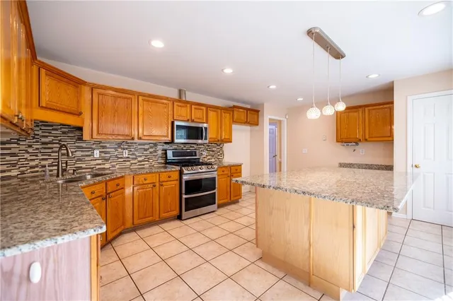 $465,000 | 2955 Windsong Park Lane, Dacula, GA 30019