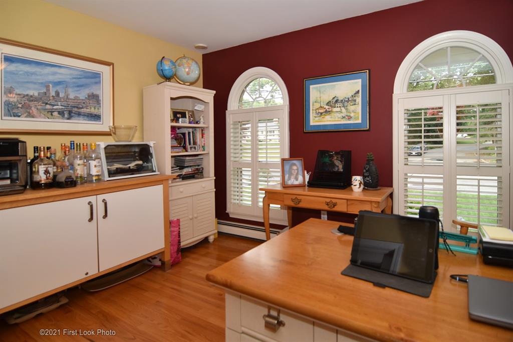 94 Angell Road Lincoln, RI 02865 - Photo 12 of 37 Gallery Image 12