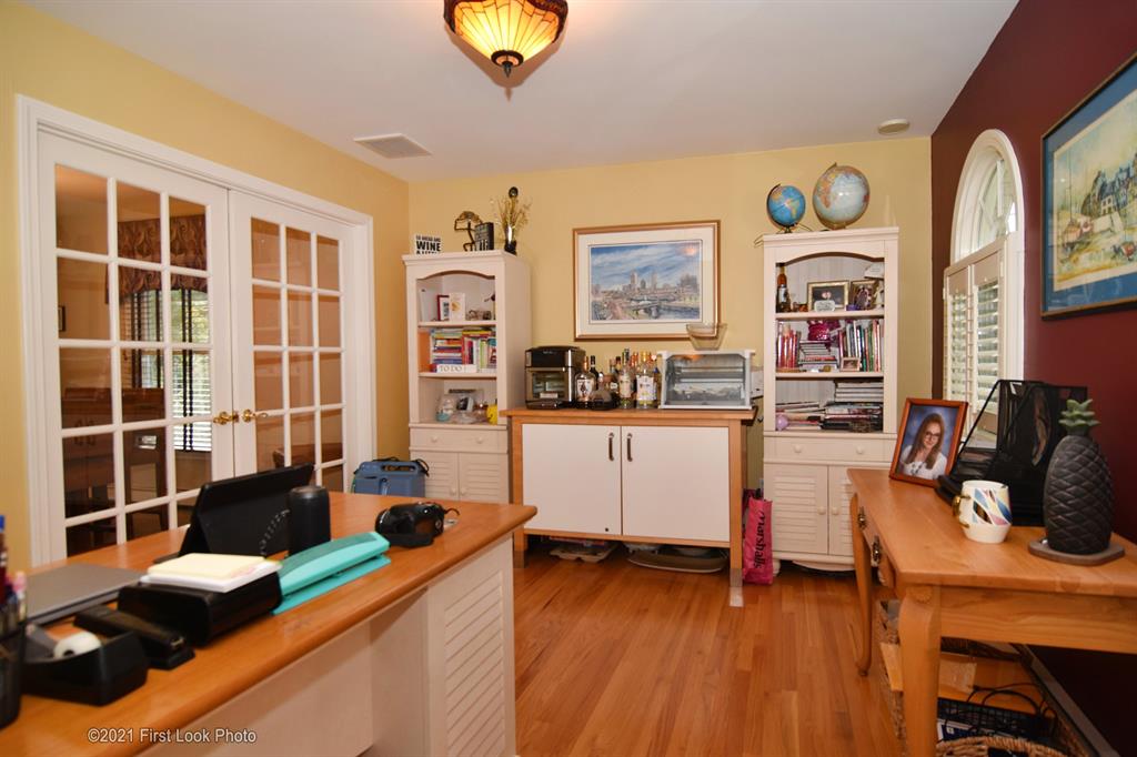 94 Angell Road Lincoln, RI 02865 - Photo 13 of 37 Gallery Image 13