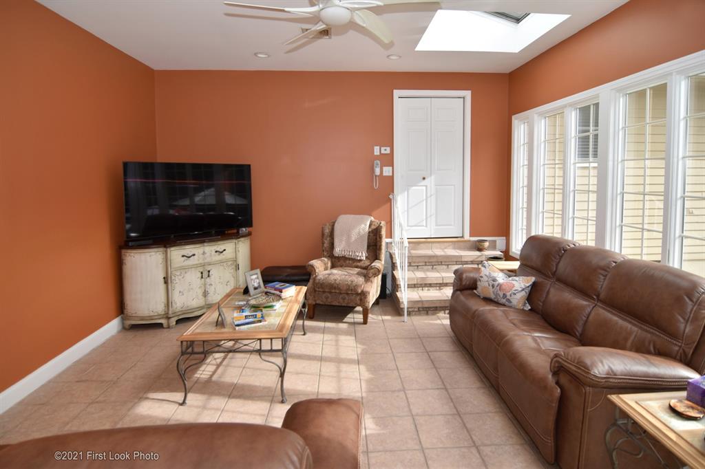 94 Angell Road Lincoln, RI 02865 - Photo 27 of 37 Gallery Image 27