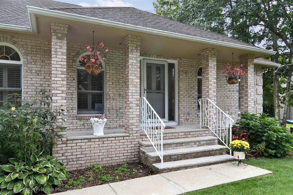 94 Angell Road Lincoln, RI 02865 - Photo 35 of 37 Gallery Image 35