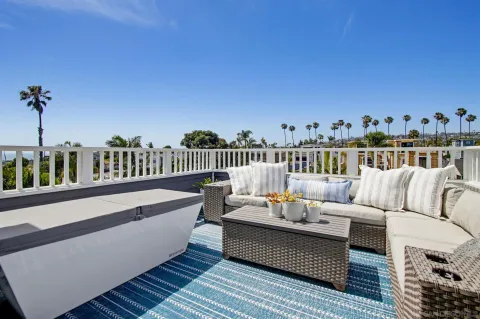 $2,949,999 | 835 Beryl Street, San Diego, CA 92109