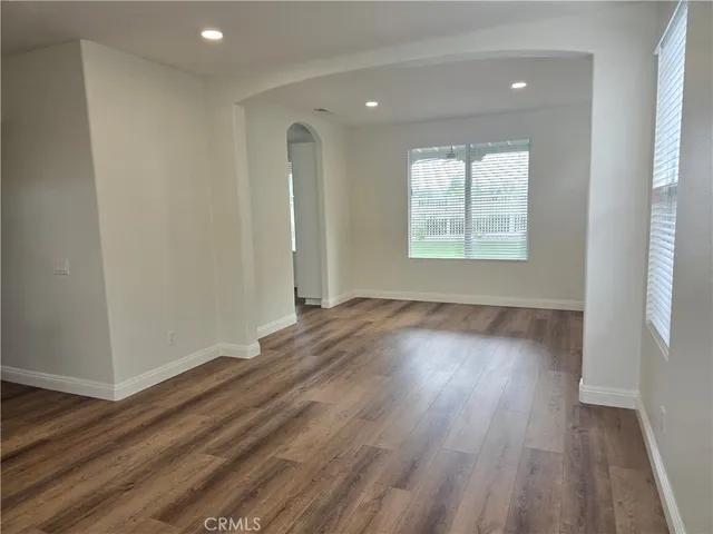 $4,100 | 32921 Adelante Street, Temecula, CA 92592