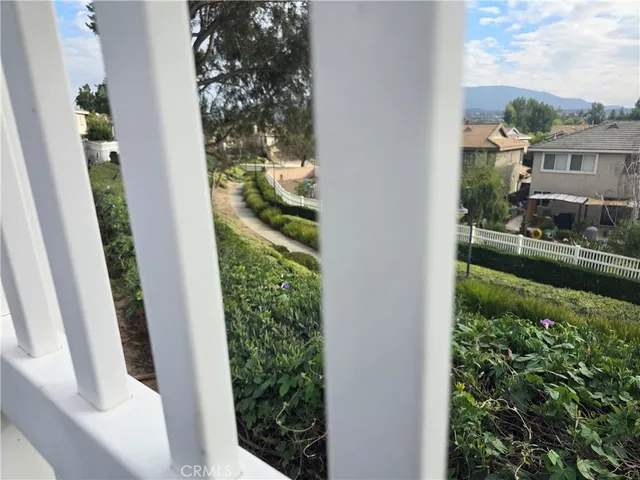 $4,100 | 32991 Adelante Street, Temecula, CA 92592