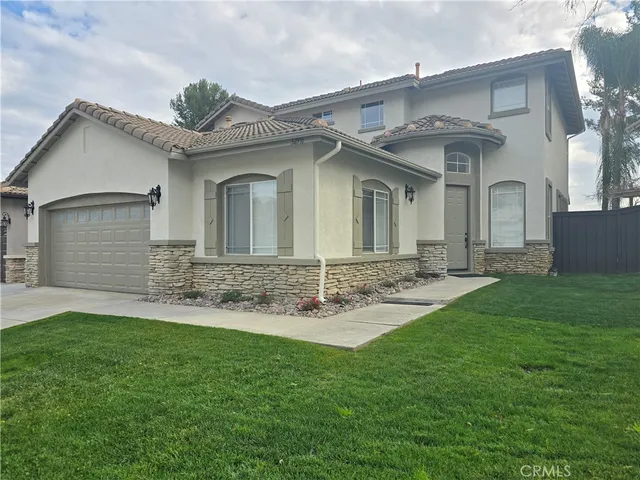 $4,100 | 32921 Adelante Street, Temecula, CA 92592