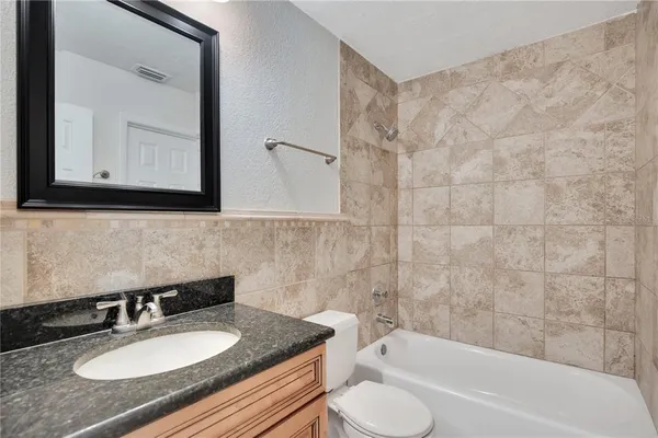 $219,900 | 100 Reserve Circle, Unit 104, Oviedo, FL 32765