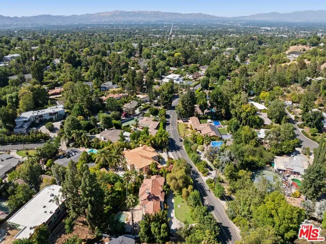 $2,880,000 | 4755 Vanalden Avenue, Tarzana, CA 91356