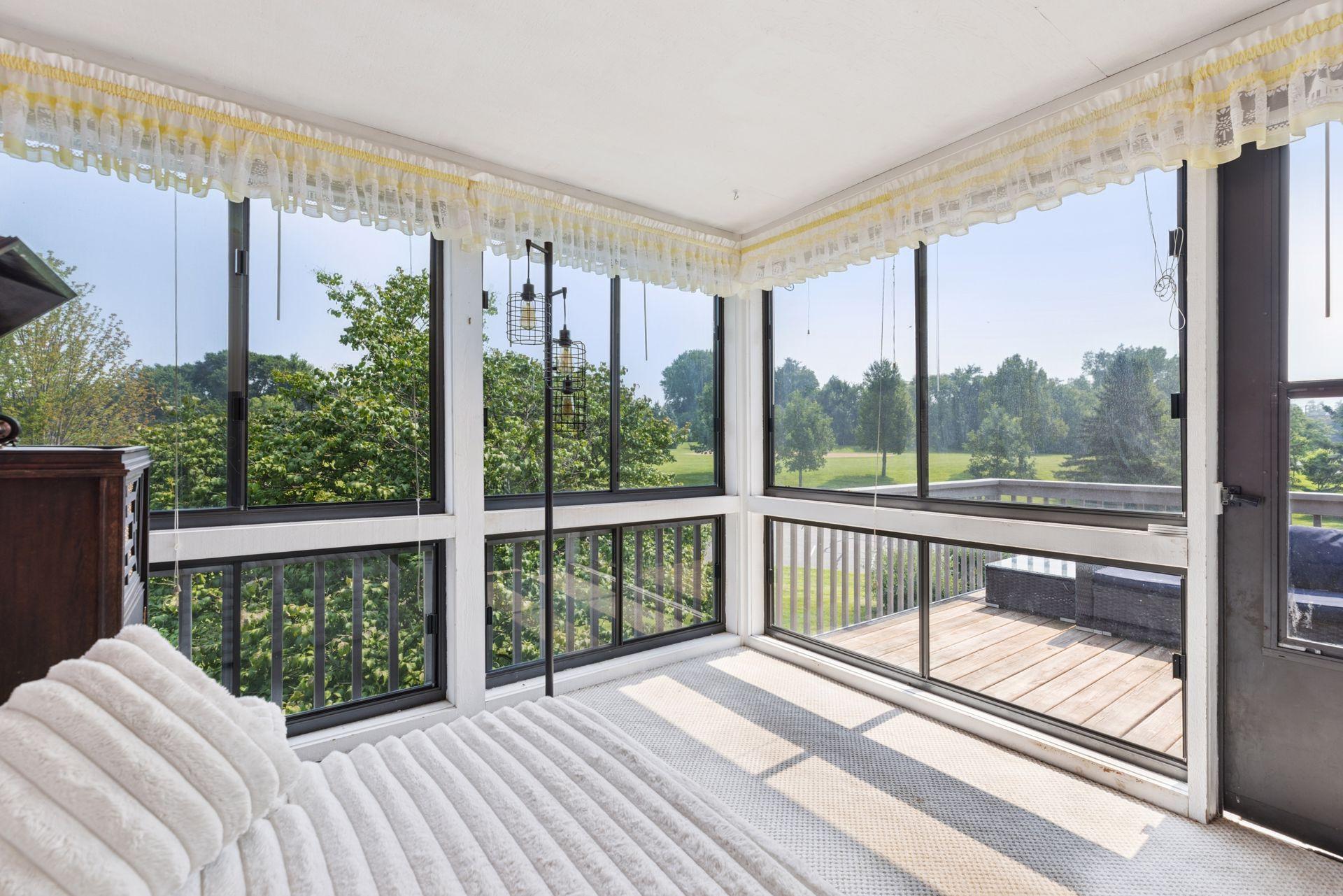 6840 Thames Road Woodbury, MN 55125 - Photo 17 of 50