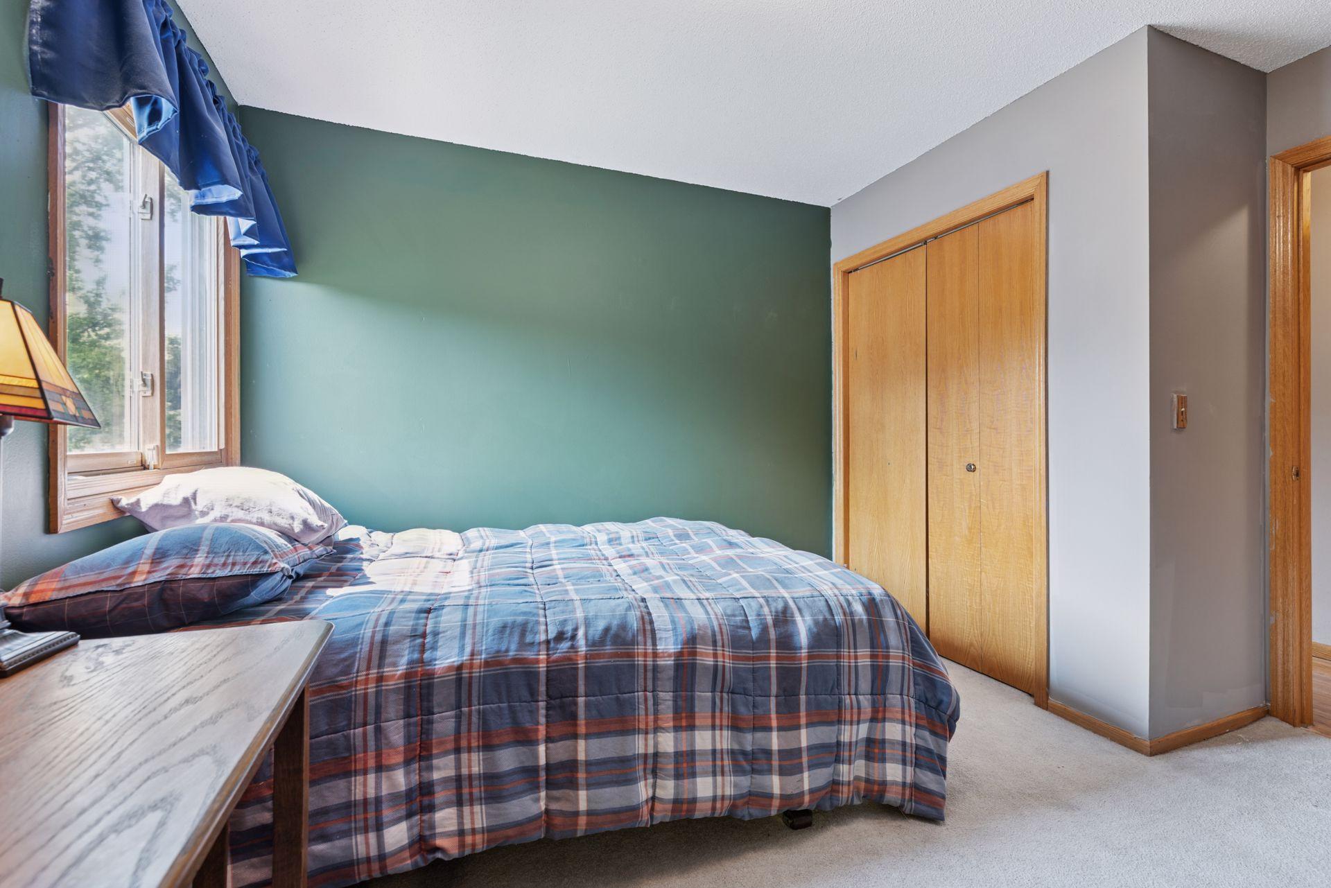 6840 Thames Road Woodbury, MN 55125 - Photo 23 of 50