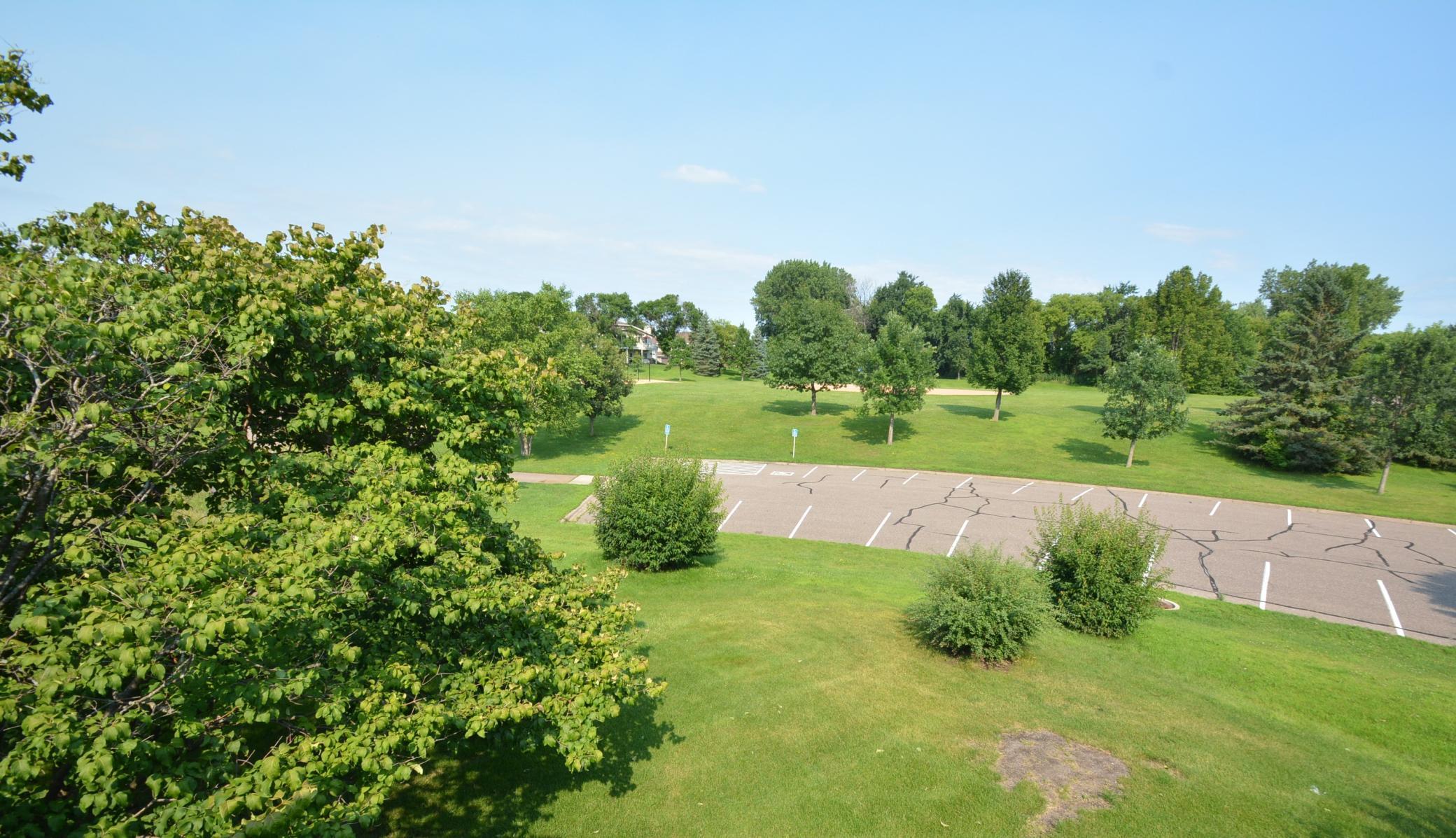 6840 Thames Road Woodbury, MN 55125 - Photo 36 of 50