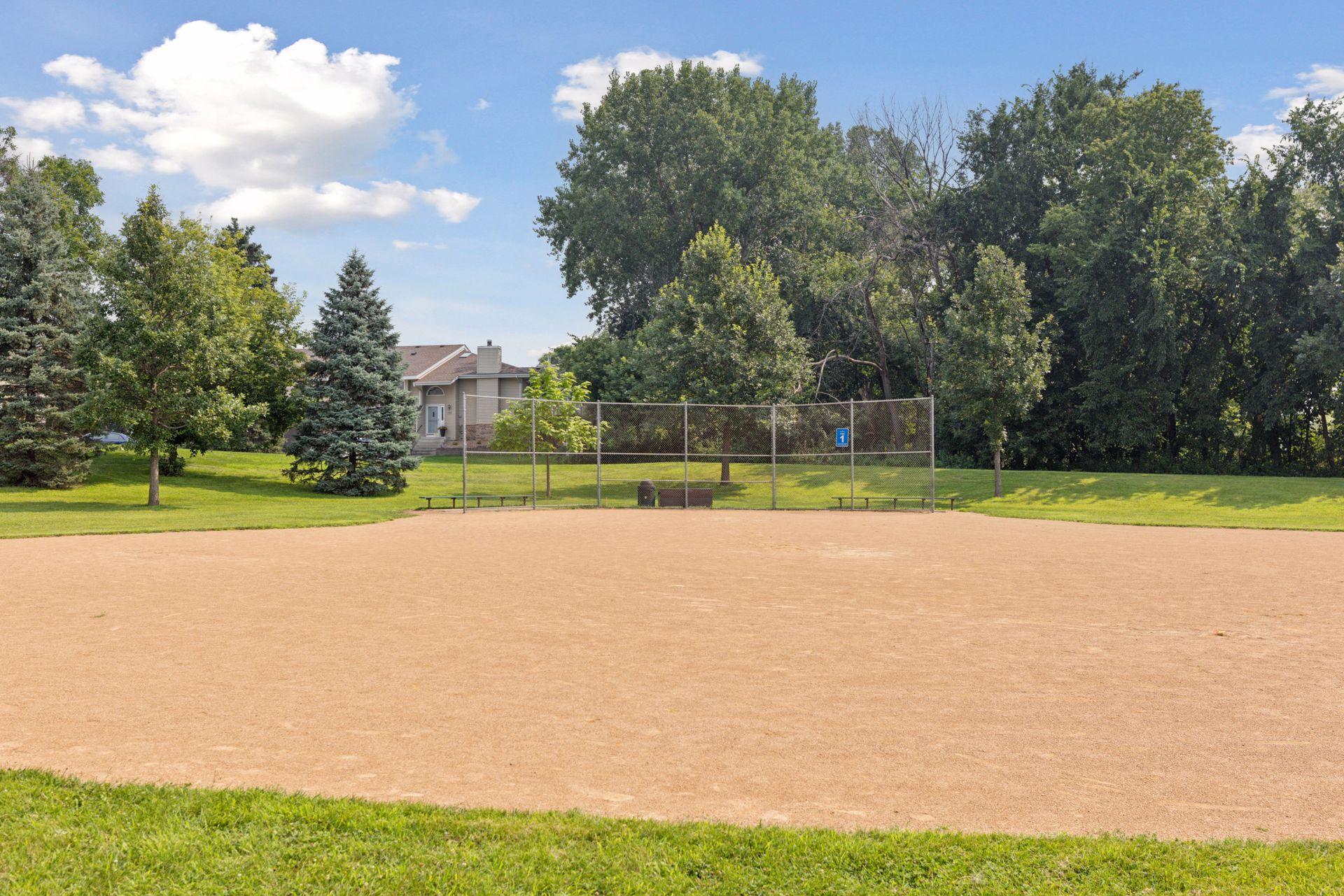 6840 Thames Road Woodbury, MN 55125 - Photo 46 of 50