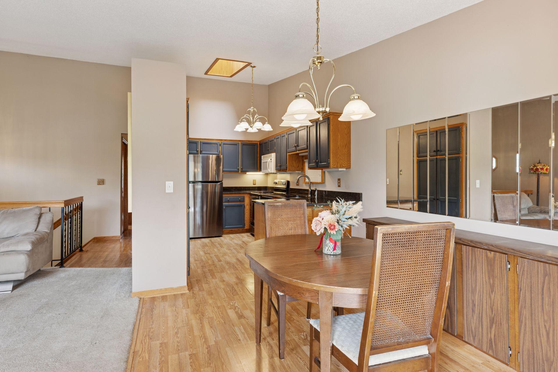 6840 Thames Road Woodbury, MN 55125 - Photo 9 of 50