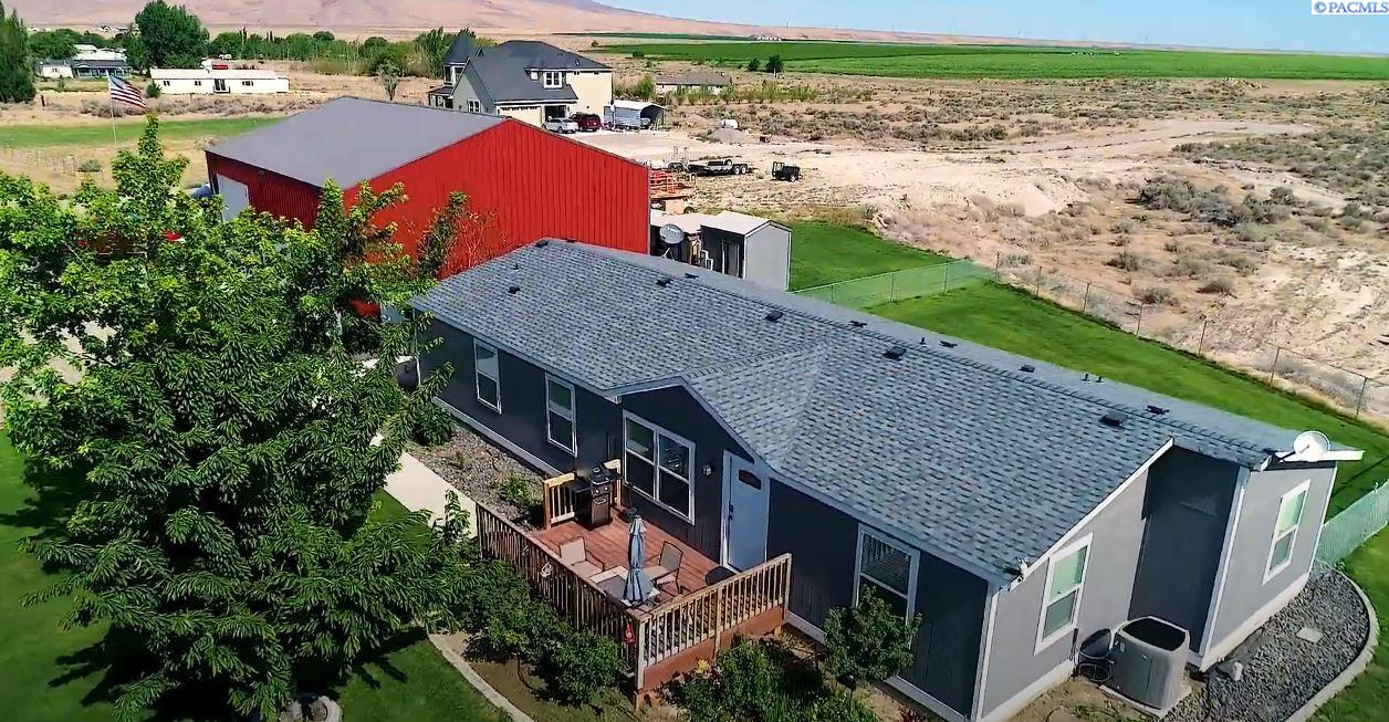 23712 East Ruppert Road Benton City, WA 99320 - Photo 3 of 24 Gallery Image 3