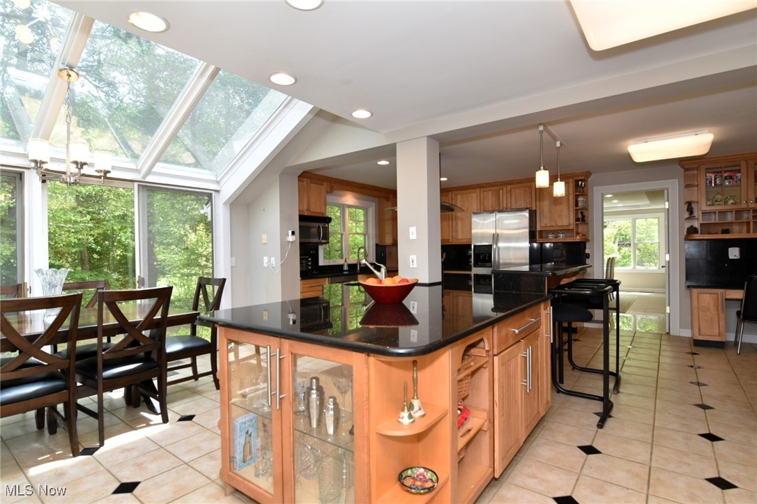 28650 Edgedale Road Cleveland, OH 44124 - Photo 16 of 46 Gallery Image 16
