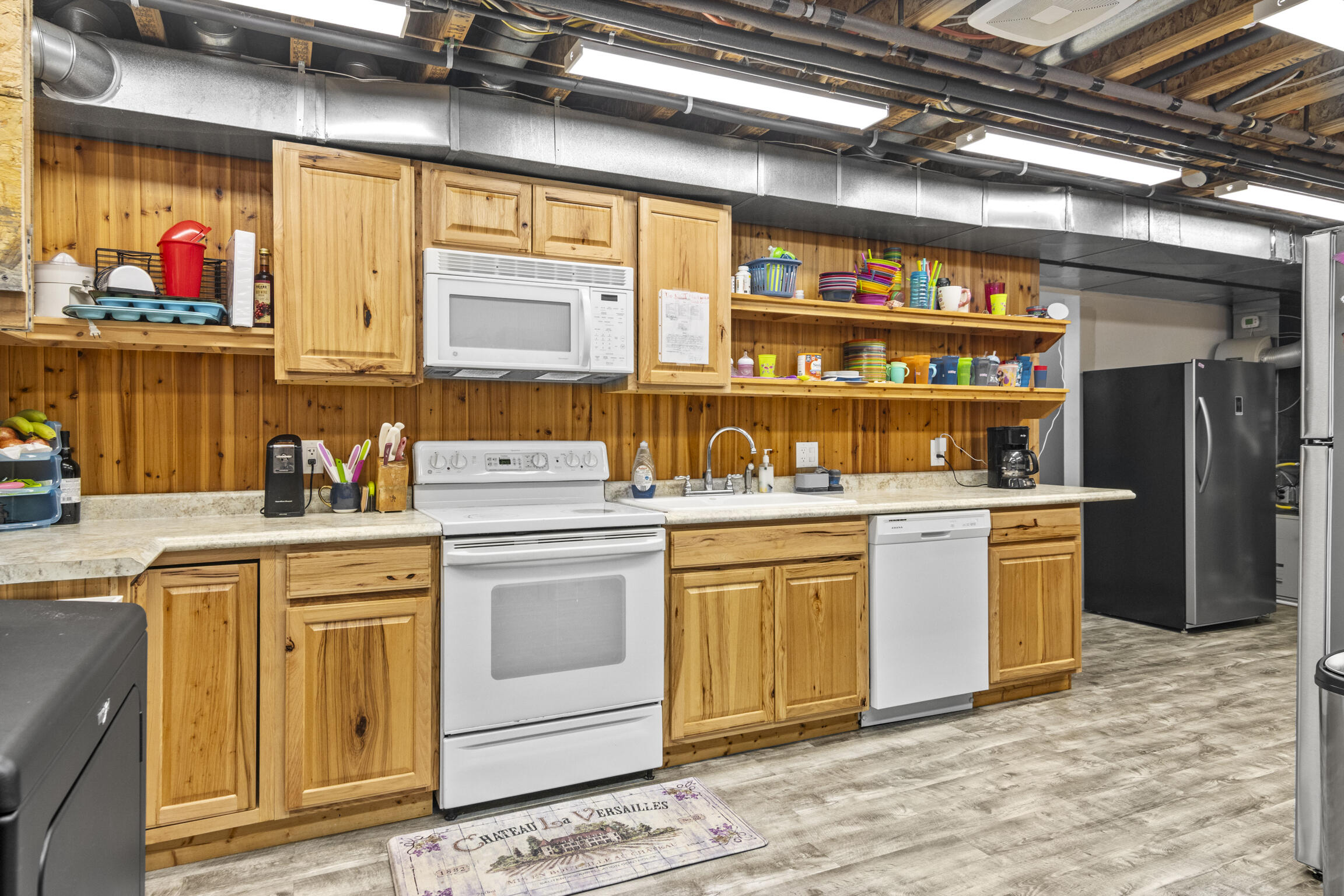 3846 Stone Ridge Drive Traverse City, MI 49684 - Photo 45 of 58 39-Scene-39