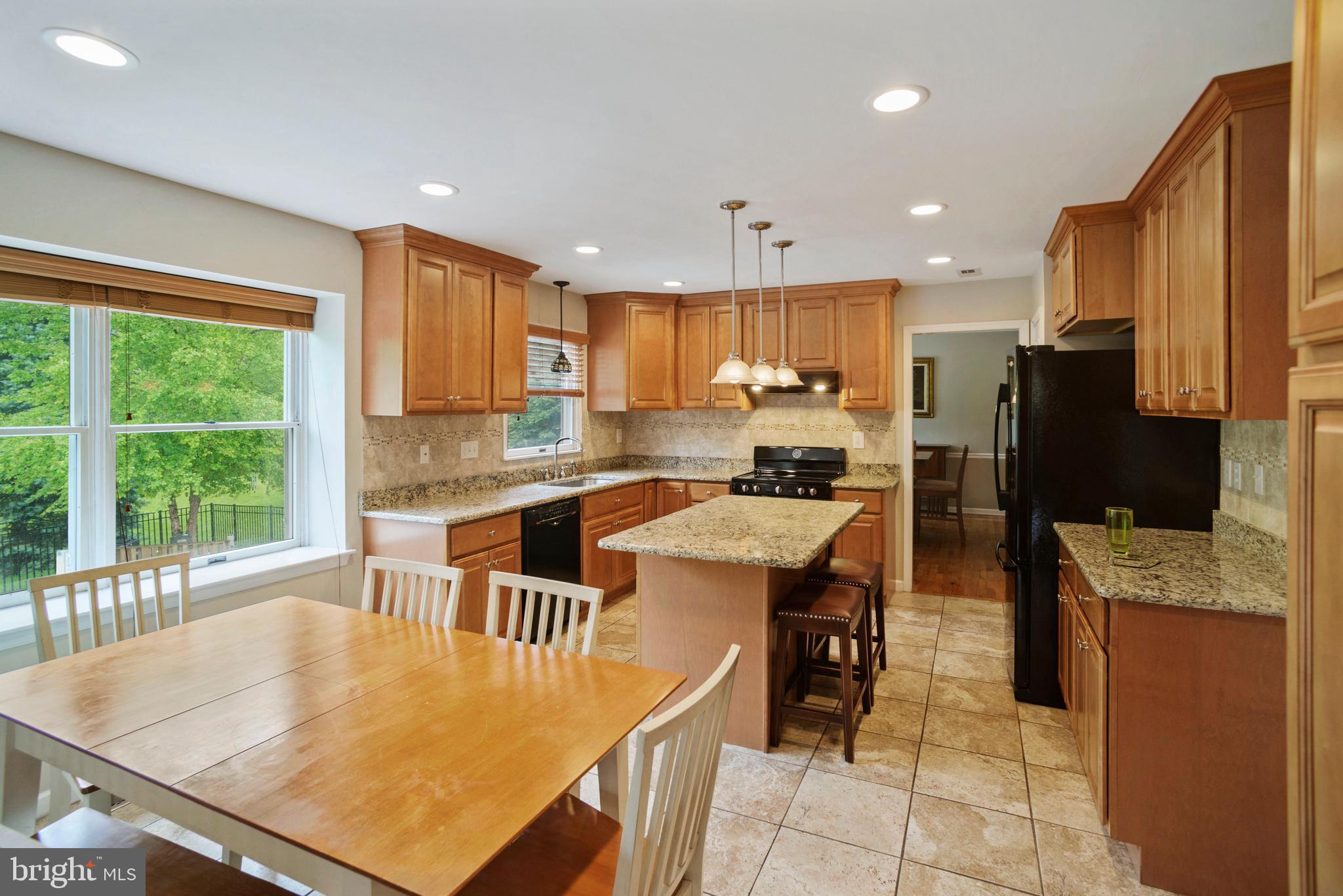 2026 Spring Valley Road Lansdale, PA 19446 - Photo 14 of 36 Eat-in Kitchen