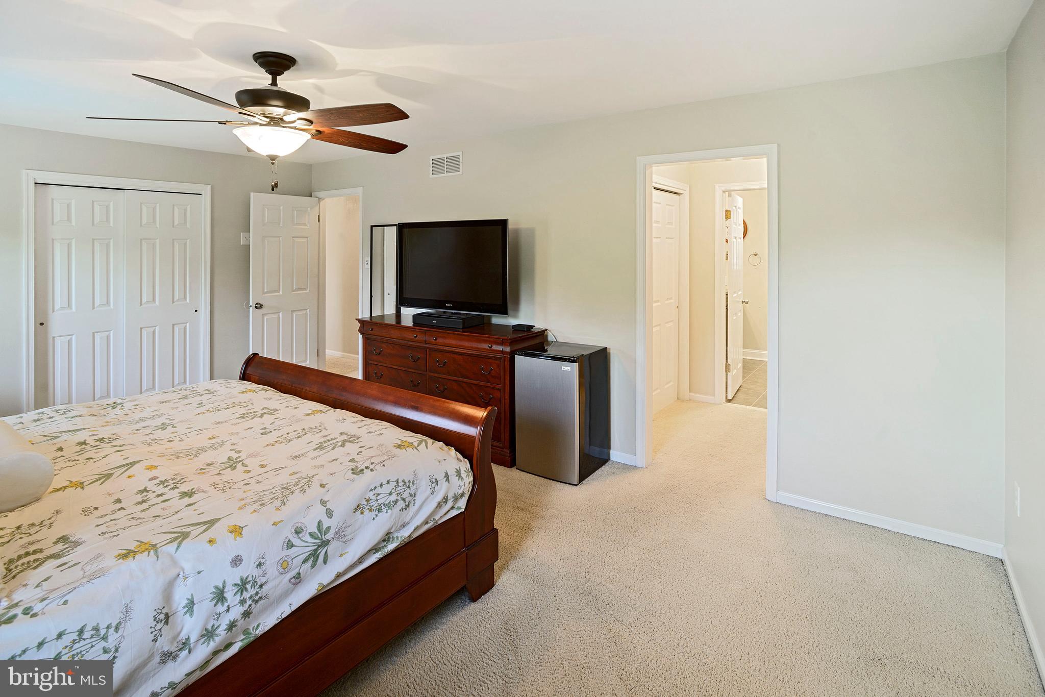 2026 Spring Valley Road Lansdale, PA 19446 - Photo 21 of 36 Master bedrm - entrance to closets and master bath