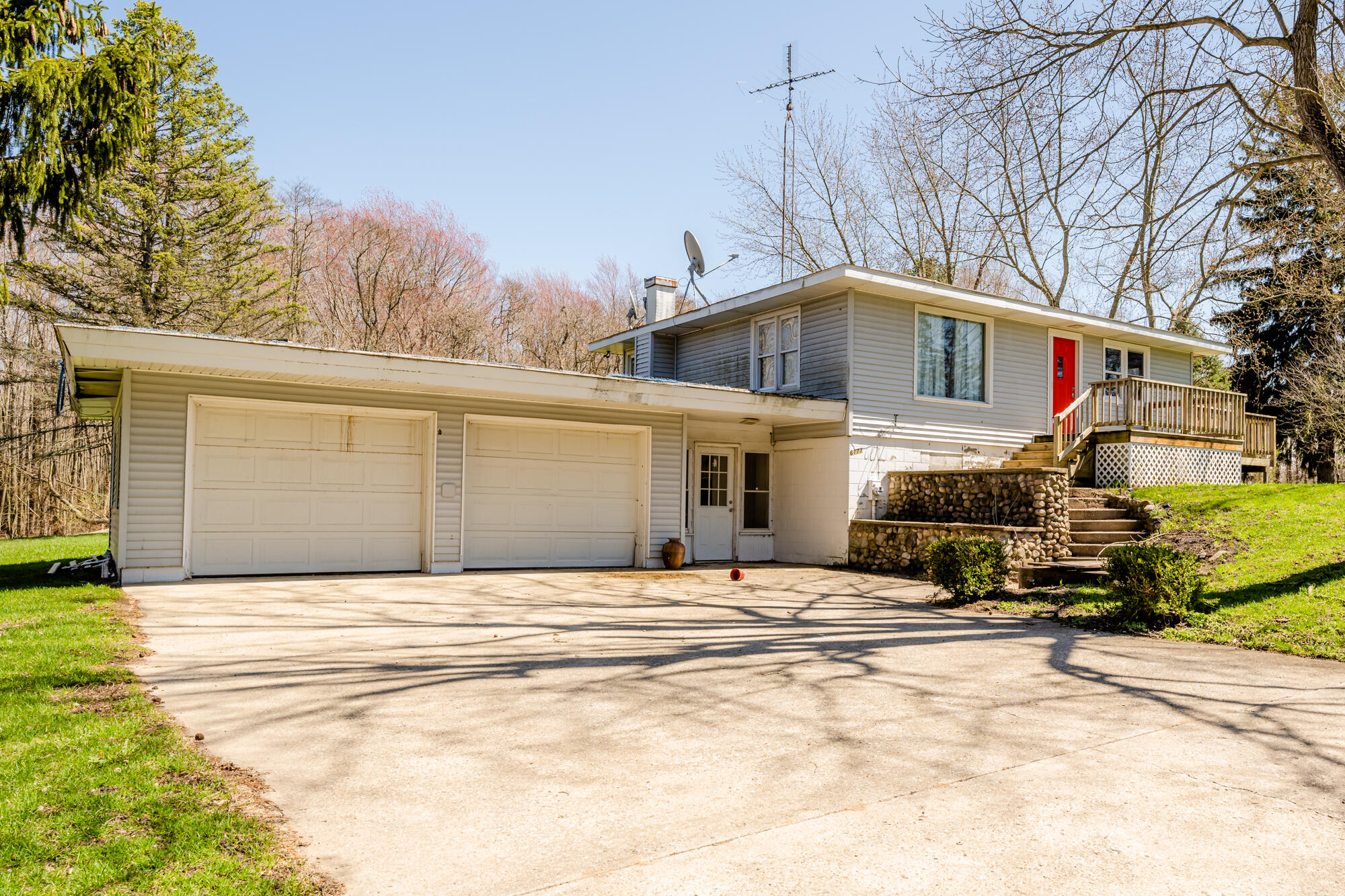 6171 Defield Road Coloma, MI 49038 - Photo 1 of 16 Defield-102