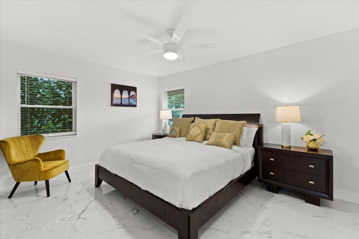 5136 Beechwood Road Delray Beach, FL 33484 - Photo 19 of 39 Interior