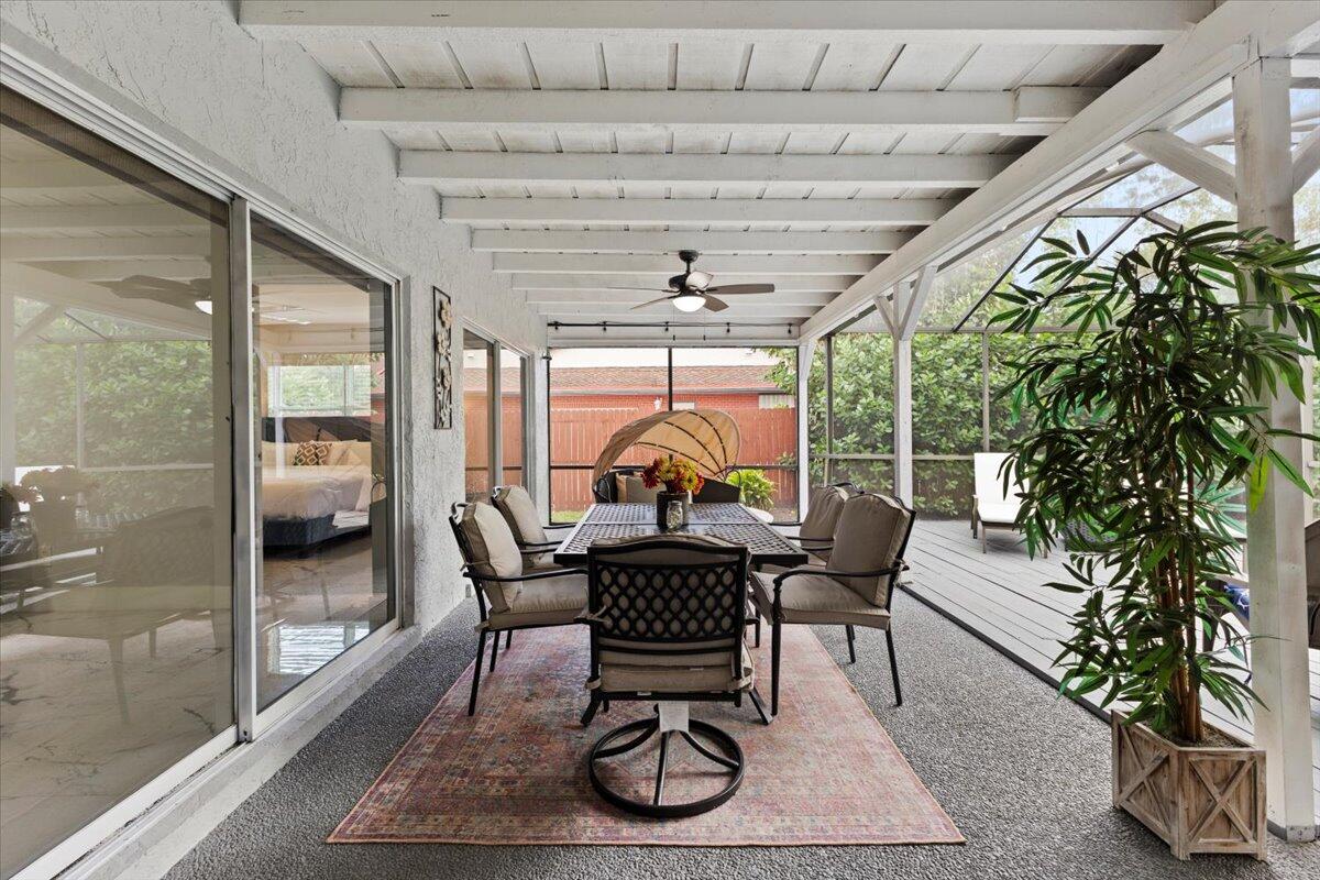 5136 Beechwood Road Delray Beach, FL 33484 - Photo 26 of 39 Outdoor / Exterior