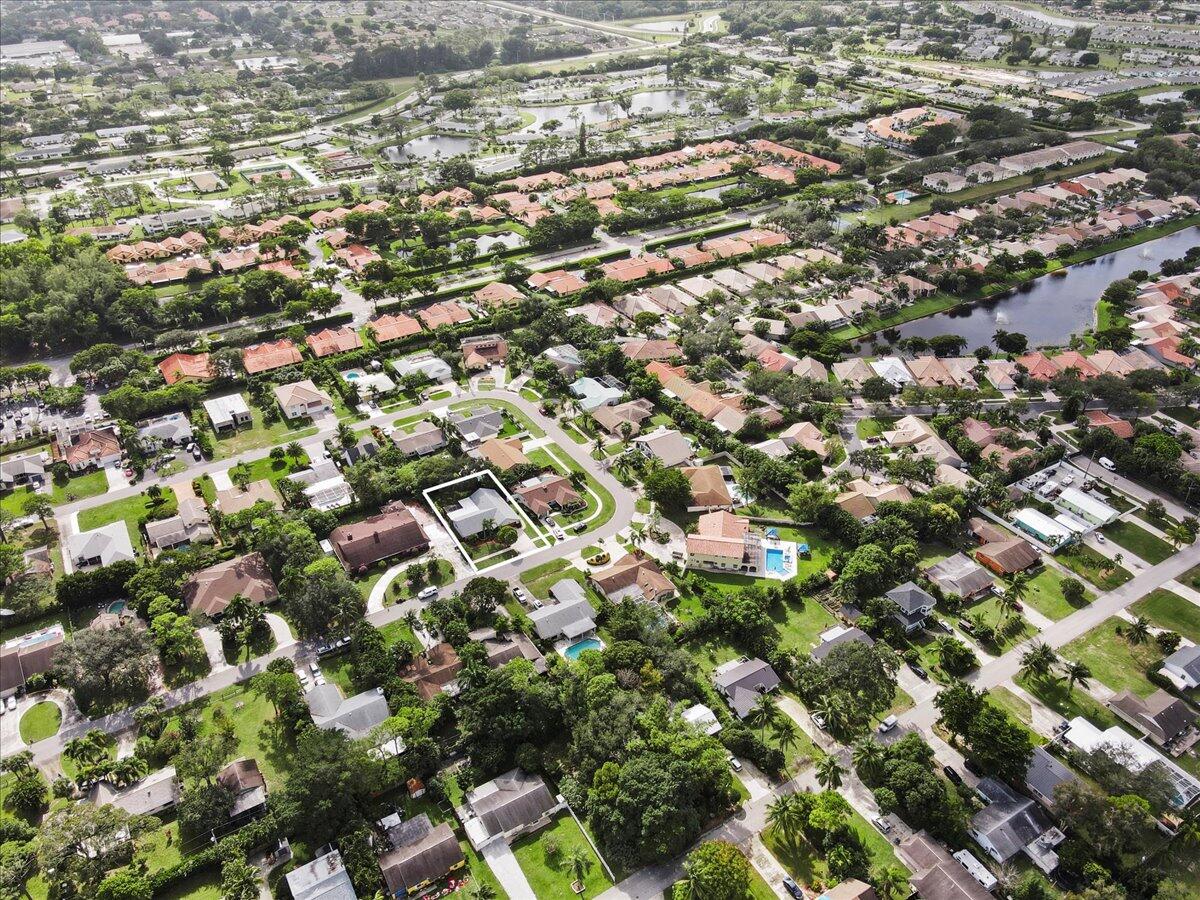 5136 Beechwood Road Delray Beach, FL 33484 - Photo 35 of 39 Aerials