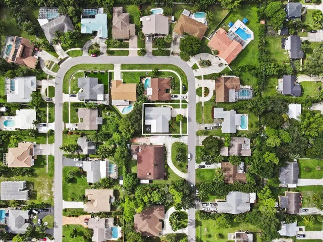 $5,200 | 5136 Beechwood Road, Delray Beach, FL 33484