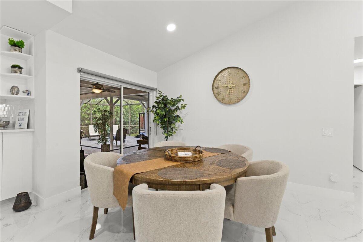 5136 Beechwood Road Delray Beach, FL 33484 - Photo 10 of 39 Interior