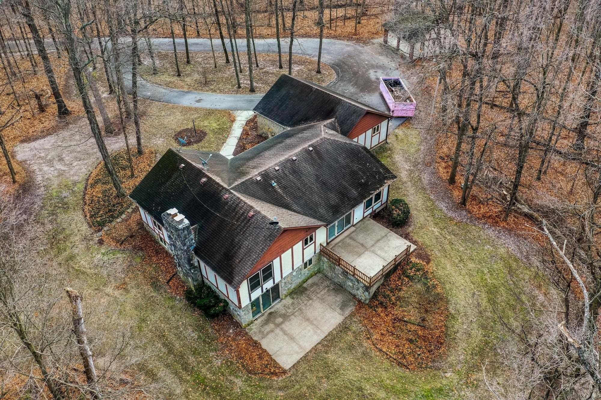 16817 Tonkel Road Leo, IN 46765 - Photo 7 of 36