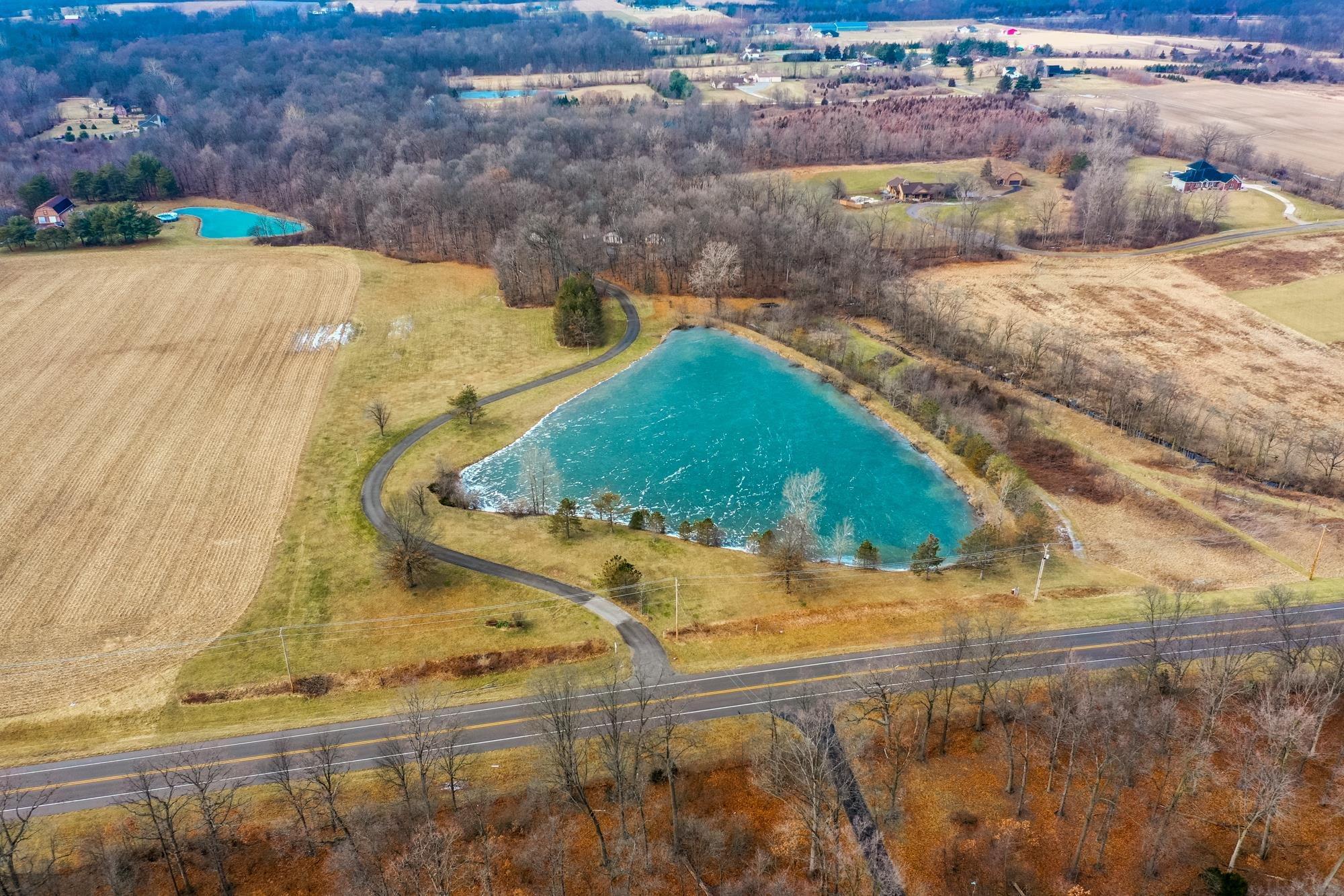 16817 Tonkel Road Leo, IN 46765 - Photo 8 of 36