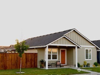 507 Powell Avenue Winlock, WA 98596 - Photo 3 of 35