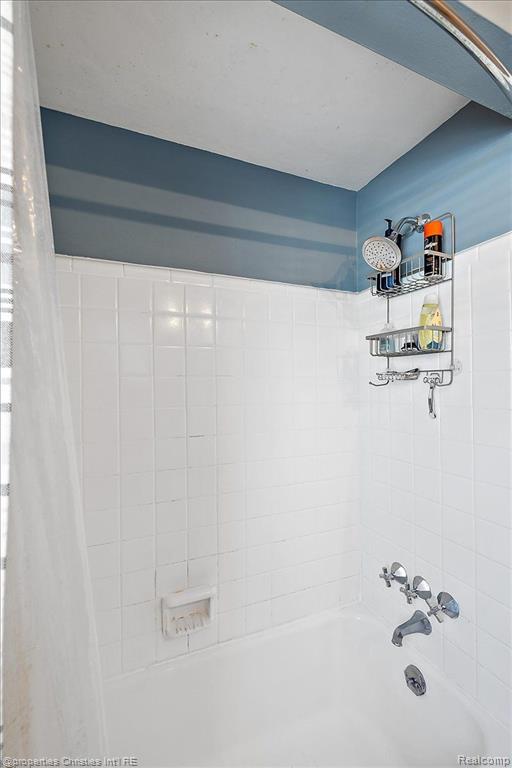 4103 Grandview Road Royal Oak, MI 48073 - Photo 21 of 30