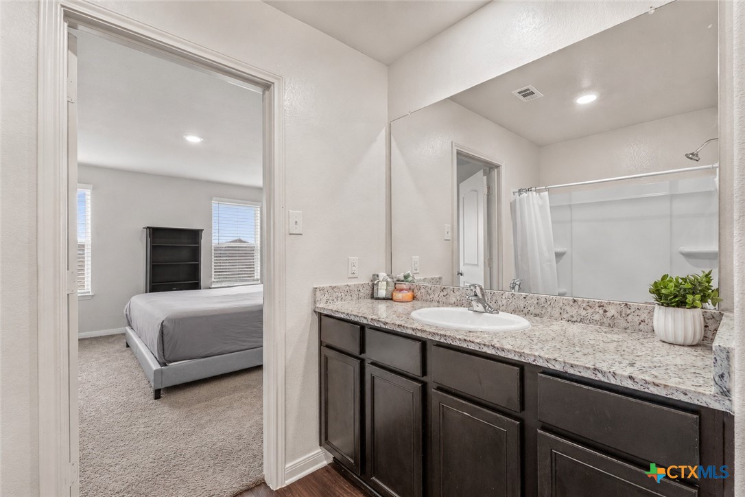 304 Hyacinth Way Jarrell, TX 76537 - Photo 16 of 26