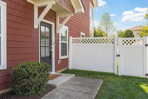 $399,900 | 101 Dursley Lane, Spring Hill, TN 37174