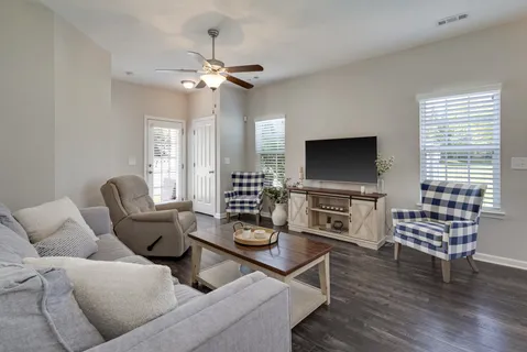 $399,900 | 101 Dursley Lane, Spring Hill, TN 37174