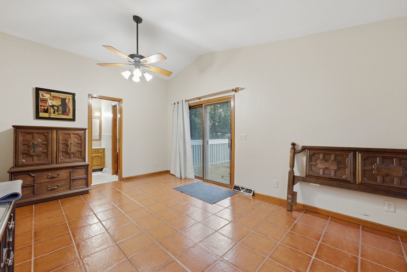 1315 34th Street Moline, IL 61265 - Photo 23 of 38 Gallery Image 23