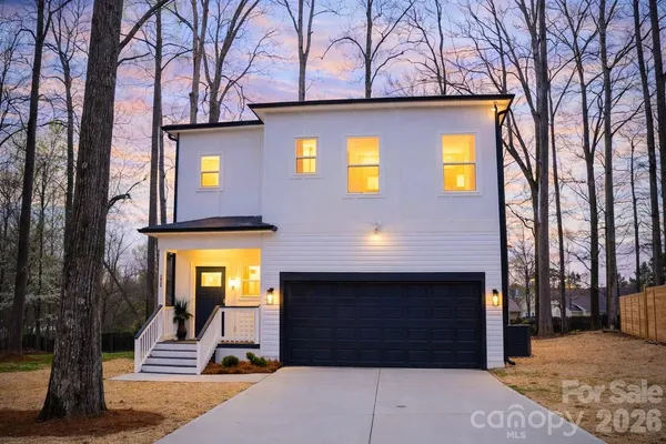 $542,900 | 2415 Kimway Drive, Matthews, NC 28105