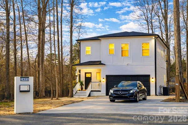 $542,900 | 2415 Kimway Drive, Matthews, NC 28105