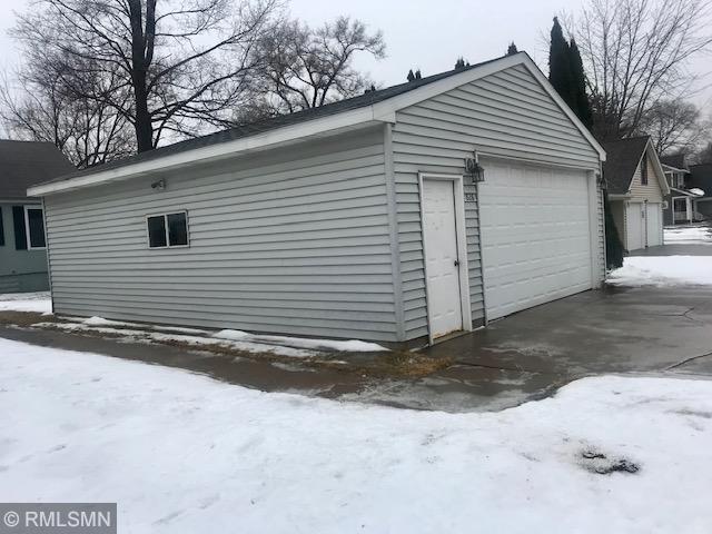 826 County Rd I Shoreview, MN 55126 - Photo 3 of 18 Gallery Image 3