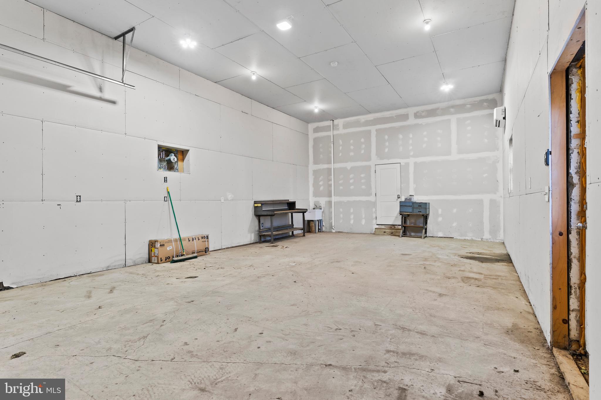 1323 Church Street Boiling Springs, PA 17007 - Photo 37 of 45