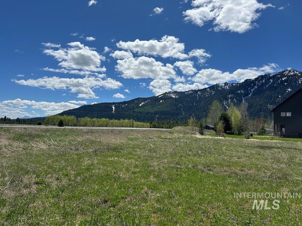 13116 Hawks Bay Road Donnelly, ID 83615 - Photo 9 of 16