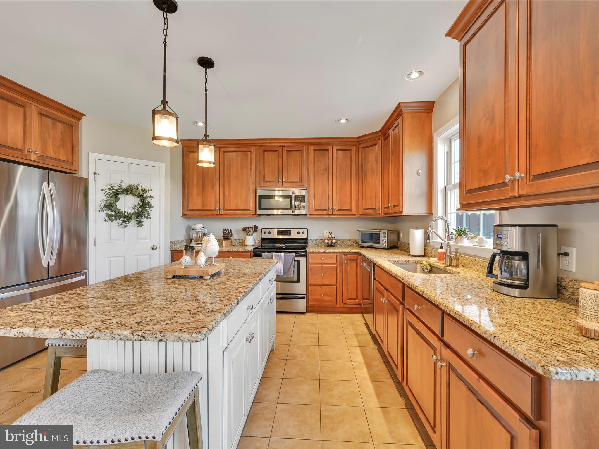 129 Robby Drive Leesport, PA 19533 - Photo 13 of 54 Kitchen