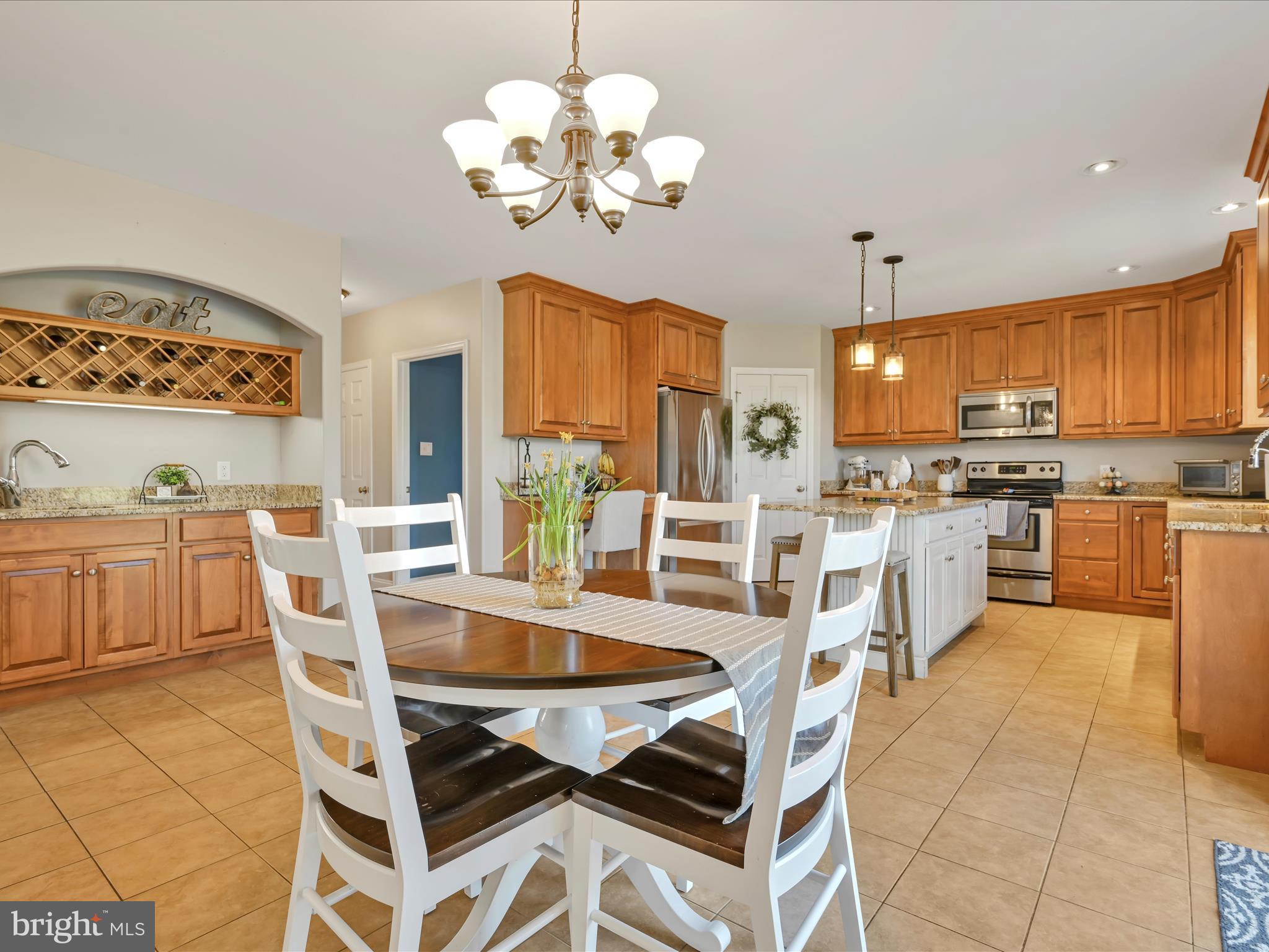 129 Robby Drive Leesport, PA 19533 - Photo 15 of 54 Kitchen