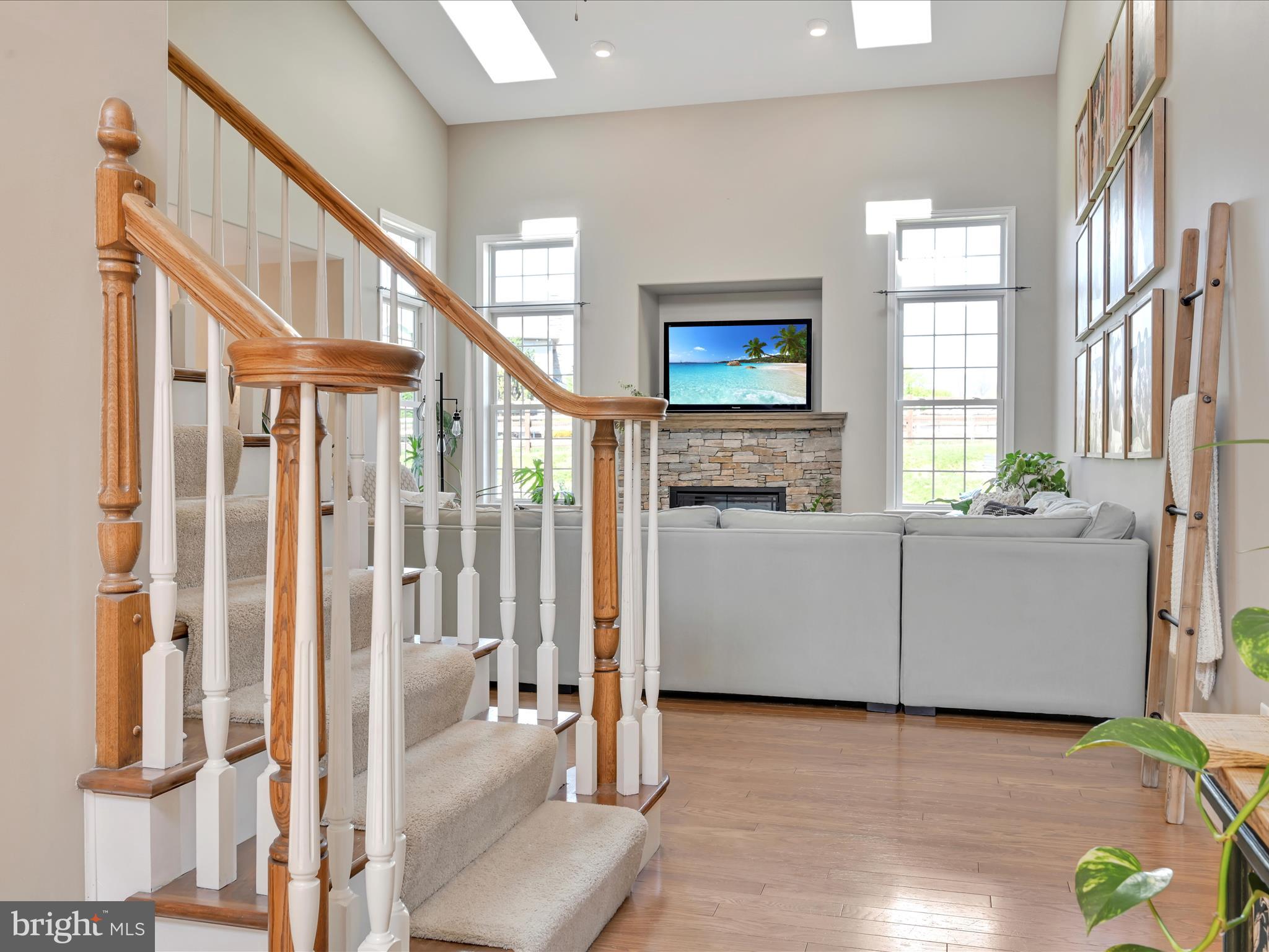 129 Robby Drive Leesport, PA 19533 - Photo 19 of 54 Stairs